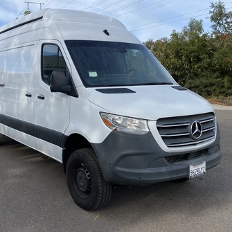 COMPLETE SKID PLATE SYSTEM – SPRINTER 4X4 (2015+ 2500 OR 3500) BY VAN COMPASS. Photo 4