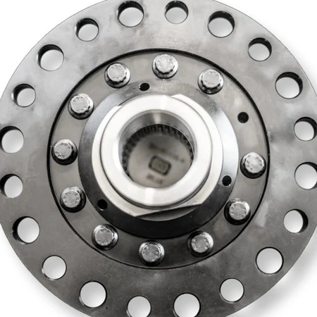 Dark Star Mercedes Sprinter Limited Slip Differential. Photo 2