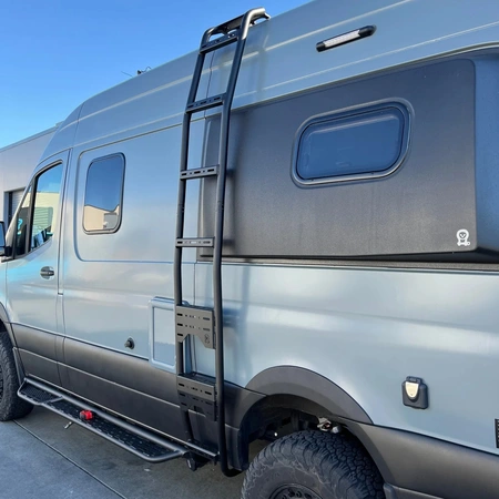 EXPLORER SPRINTER SIDE LADDER [OWL]. Photo 1