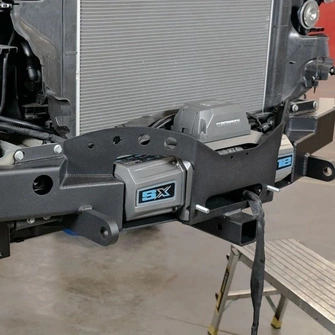 FRONT WINCH MOUNT WITH INCLUDED TOW HOOKS – SPRINTER (2019+). Photo 3