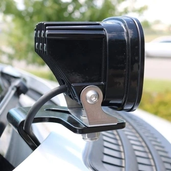 HOODLINE LIGHT POD MOUNT – SPRINTER (2019+) BY VAN COMPASS. Photo 3