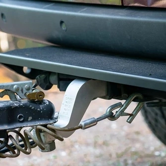 REAR TUG STEP – SPRINTER (2019+) BY VAN COMPASS. Photo 3